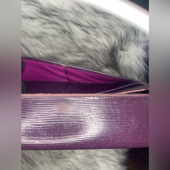 Authentic Louis Vuitton Epi Sarah Wallet Dark Purple - Picture 14 of 16